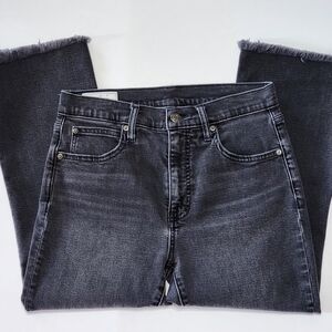 GAP Women's Washed Black Cropped Jeans